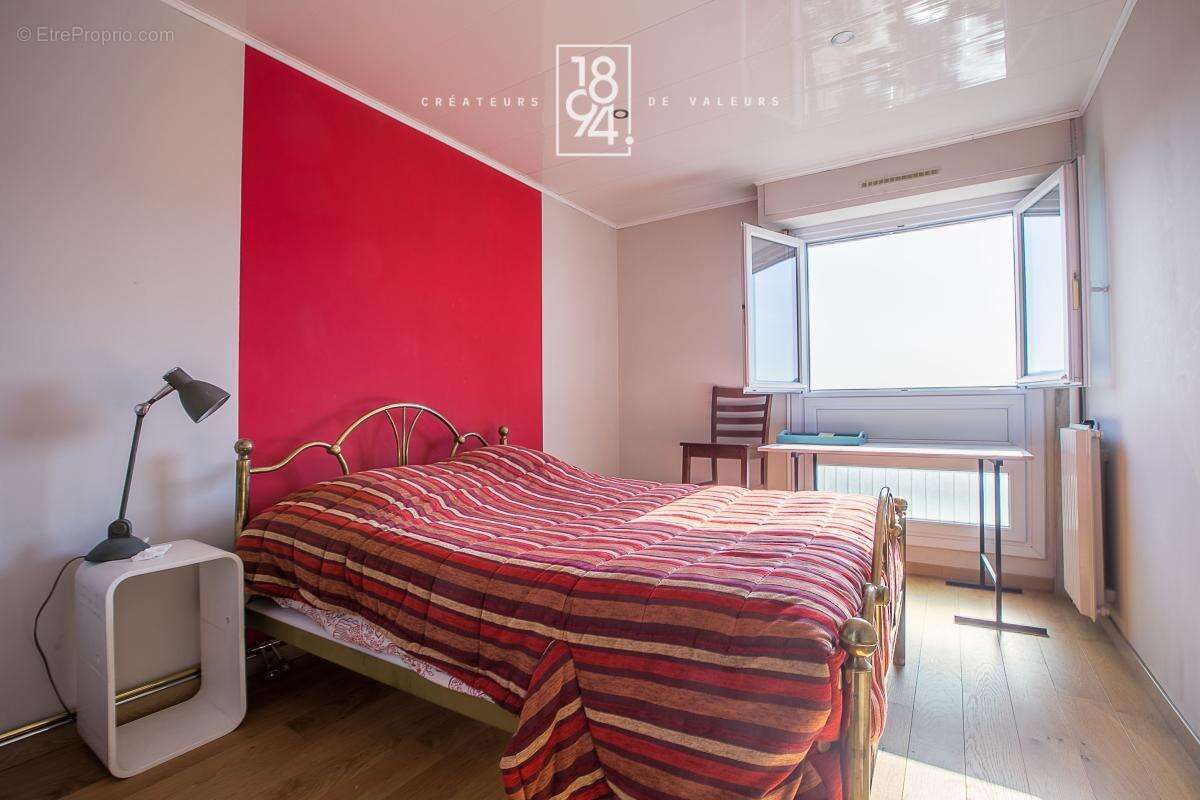 Appartement à MARSEILLE-12E