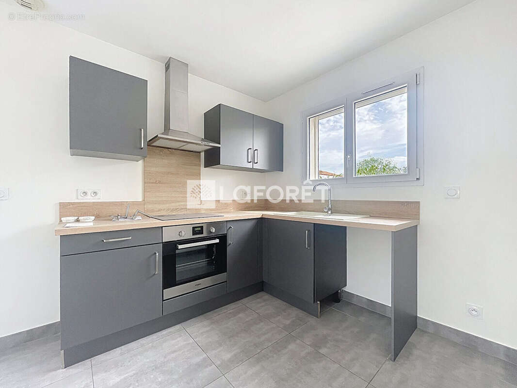 Maison à LATOUR-BAS-ELNE