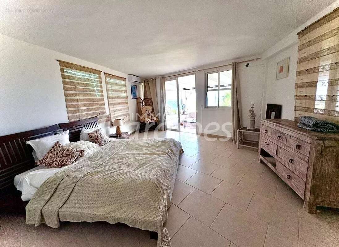 Maison à SAINT-MARTIN