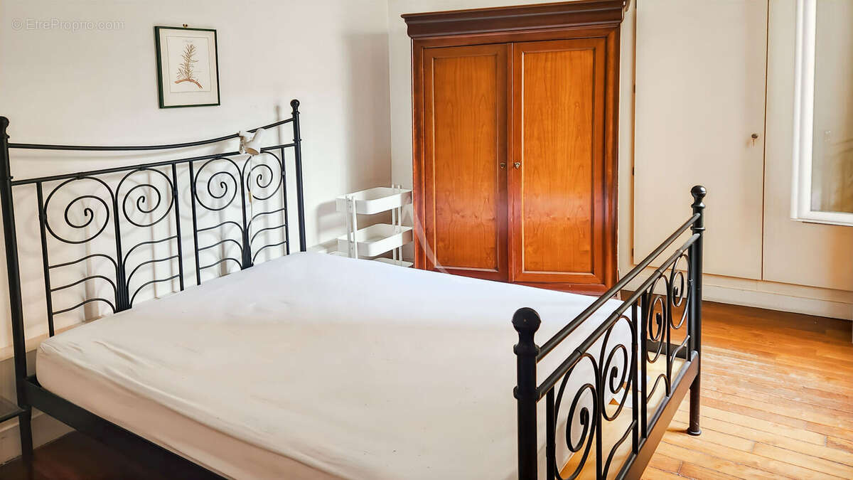 Appartement à PARIS-12E