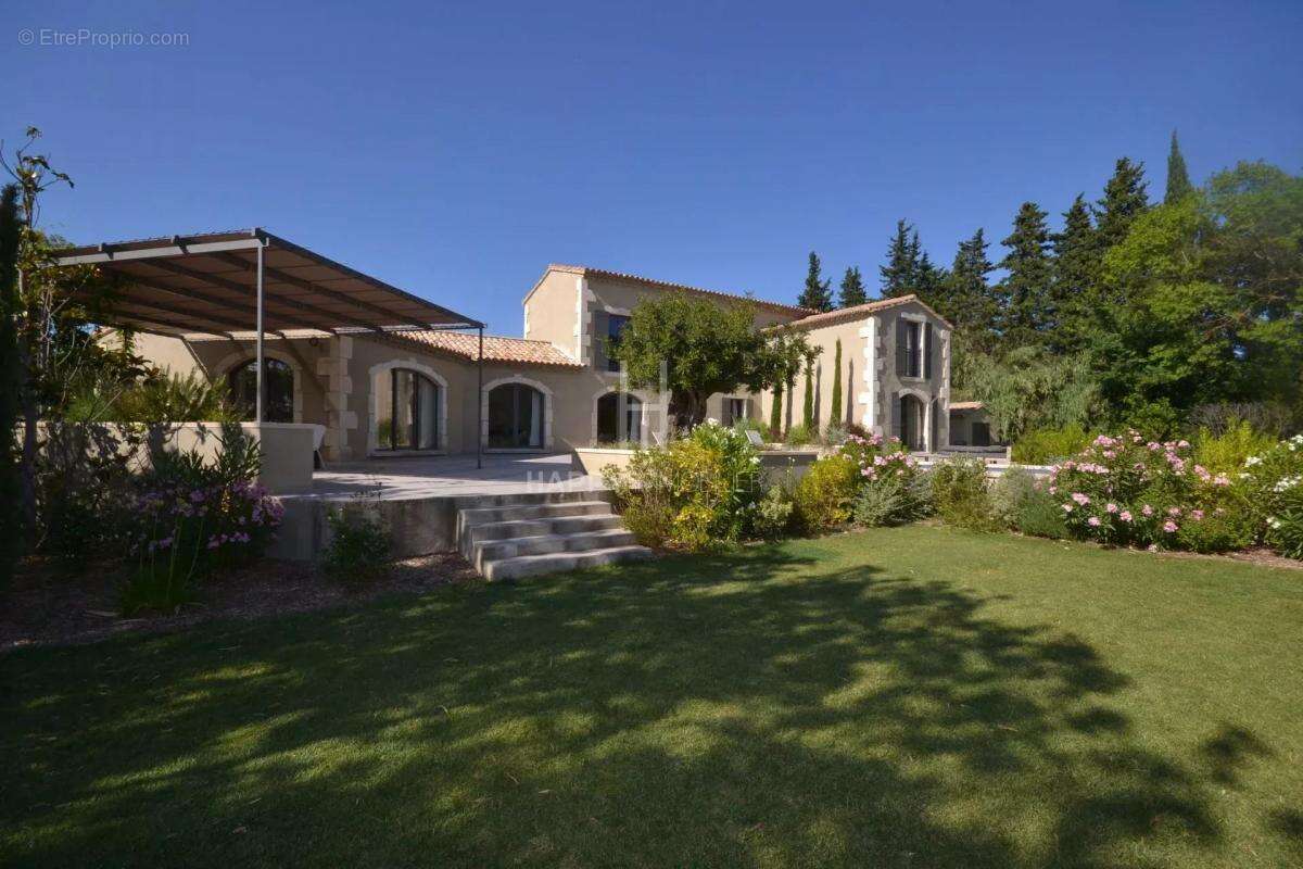 Maison à MAUSSANE-LES-ALPILLES