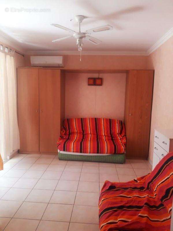 Studio A Vendre avec une terrasse de 20 m² et place de stationnement - photo 3