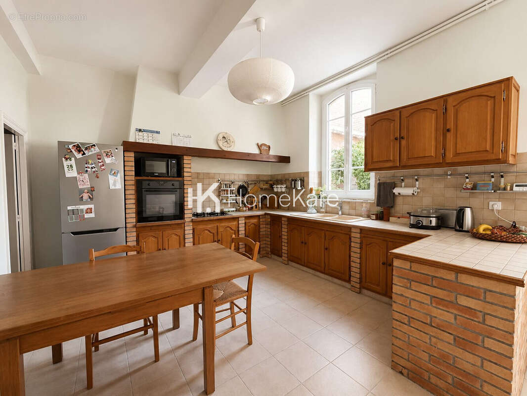Maison 175 m² à Saint-Lys  - photo 5