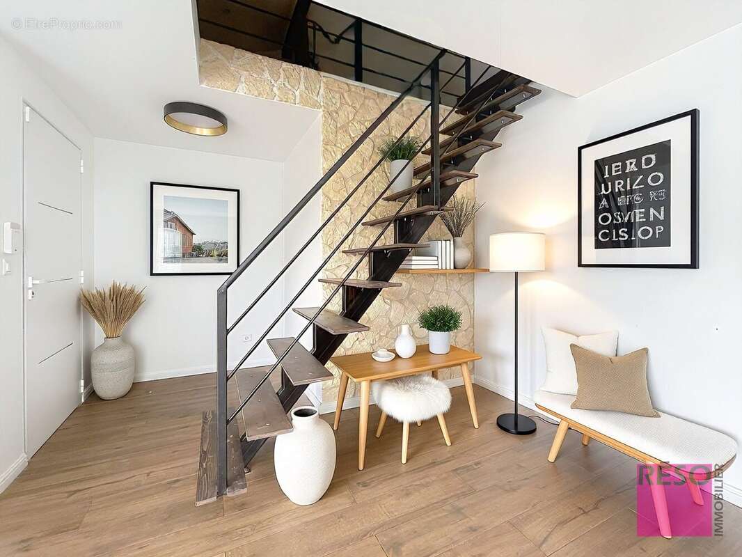 Maison à CRANVES-SALES