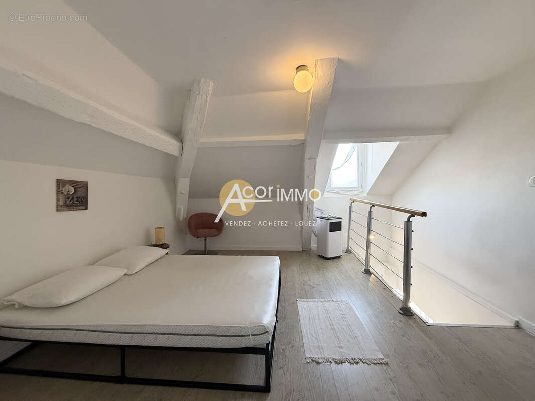 Appartement en duplex de 3 pièces 75m2, vue rade, La Seyne sur mer - photo 7
