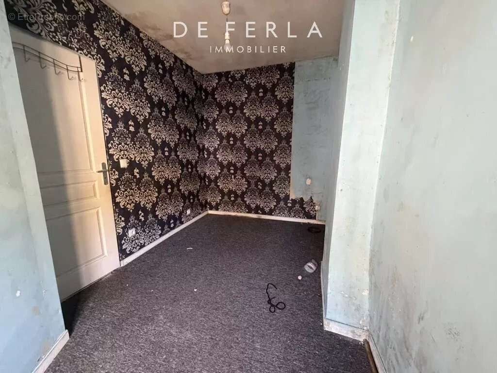 Appartement à L'ILE-SAINT-DENIS