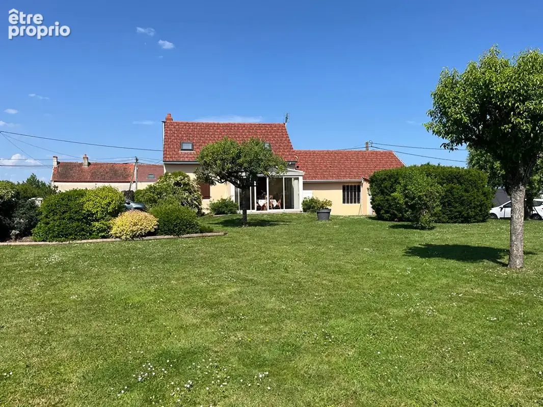 Maison 95 m2 - beau jardin paysage et arbore - photo 2