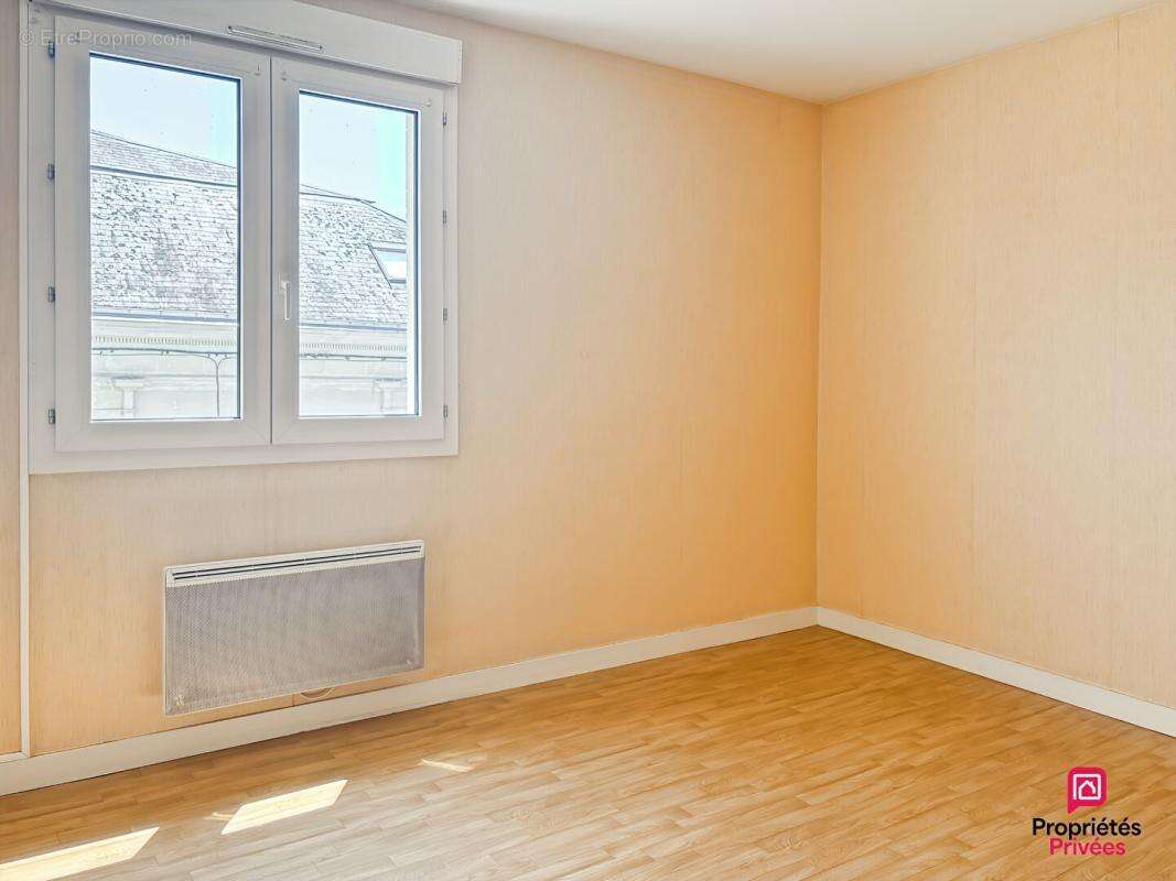 Appartement à SABLE-SUR-SARTHE