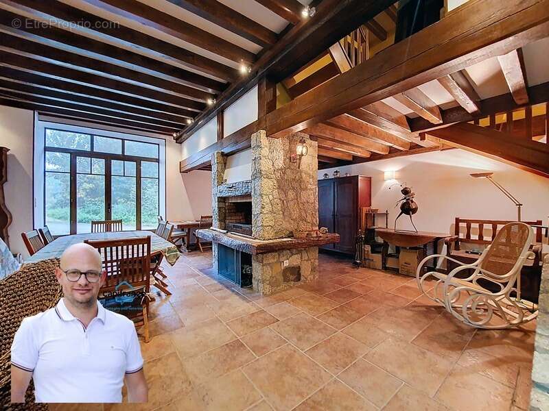 Maison à ATTIGNAT-ONCIN