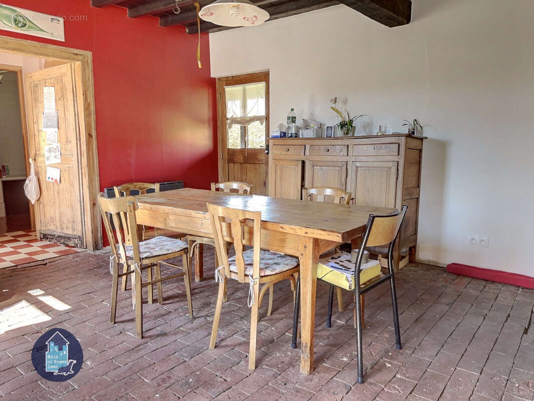 Maison à HAUTVILLERS-OUVILLE