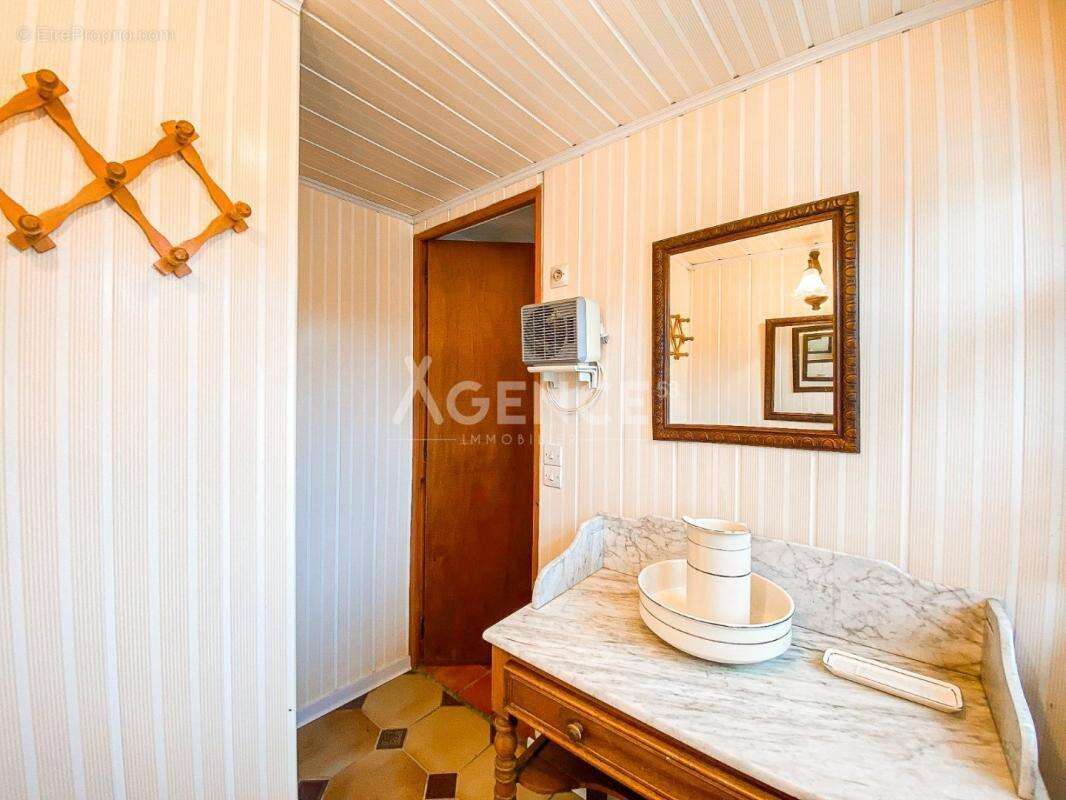 Maison à RECQUES-SUR-HEM