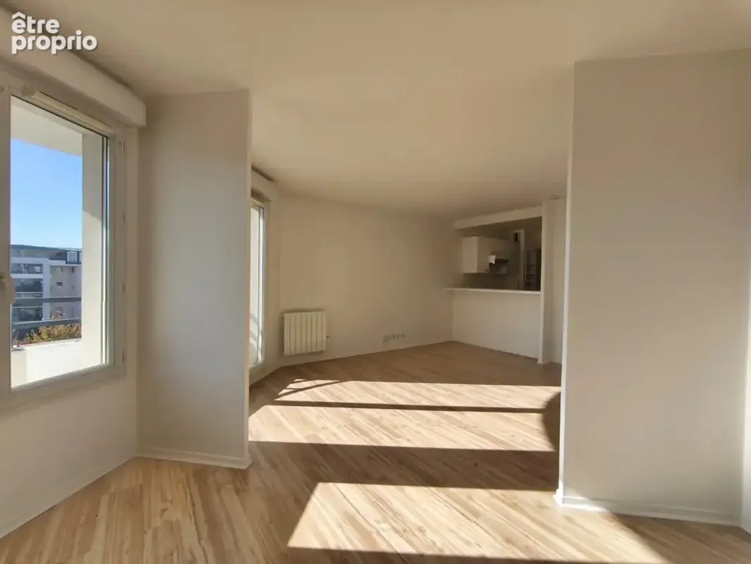 VIRY CHATILLON - Appartement 2 pièces   Résidence de standing - - photo 3