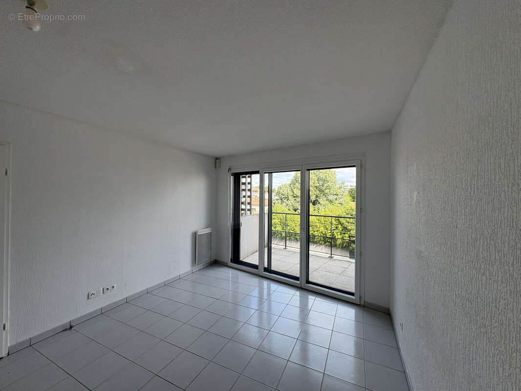Appartement à CASTELNAU-LE-LEZ