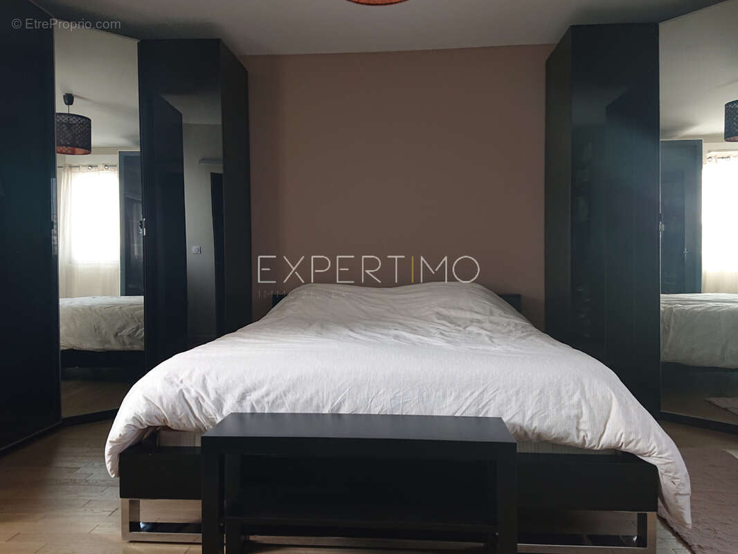 Maison à GENNEVILLIERS