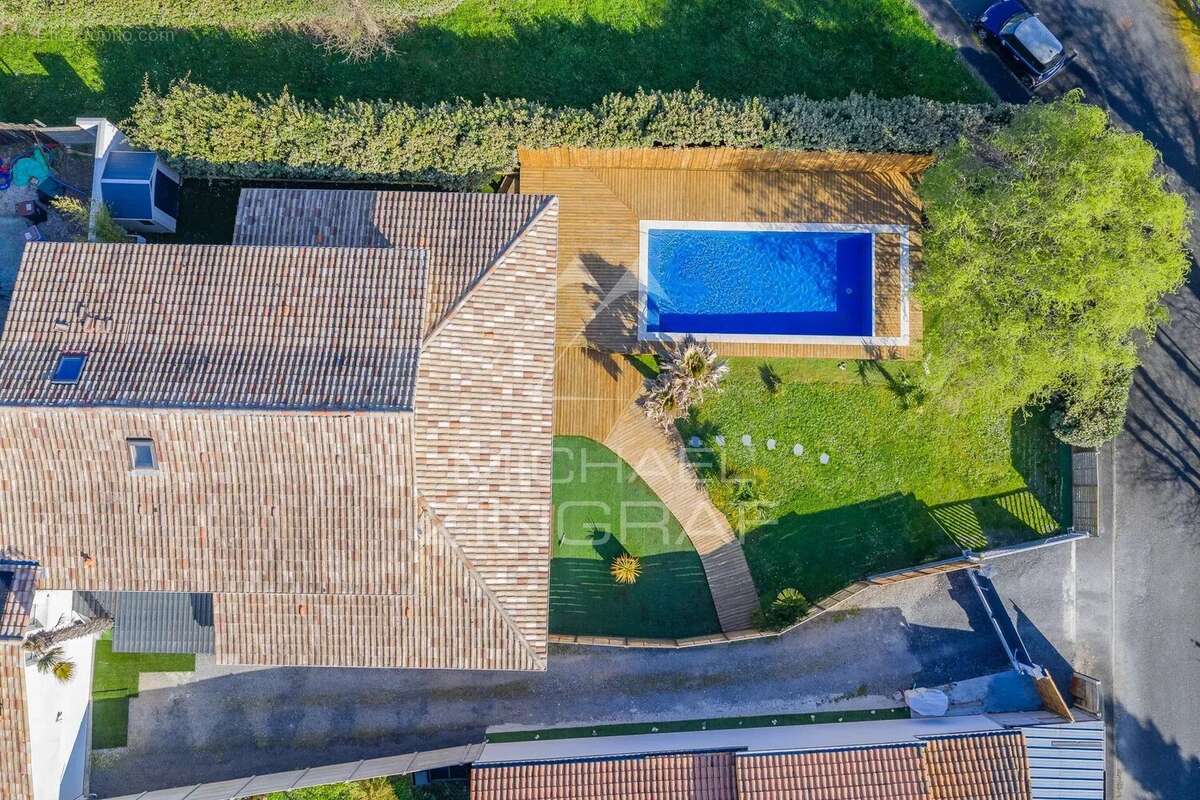 Maison à GUJAN-MESTRAS