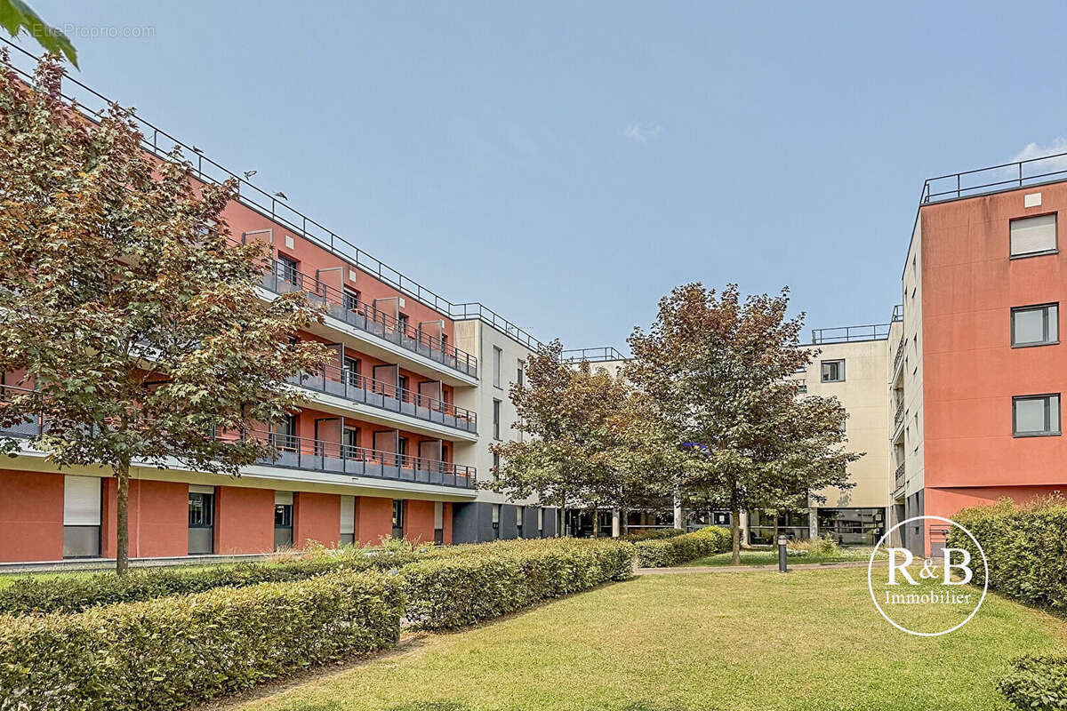 Appartement à SAINT-CYR-L&#039;ECOLE