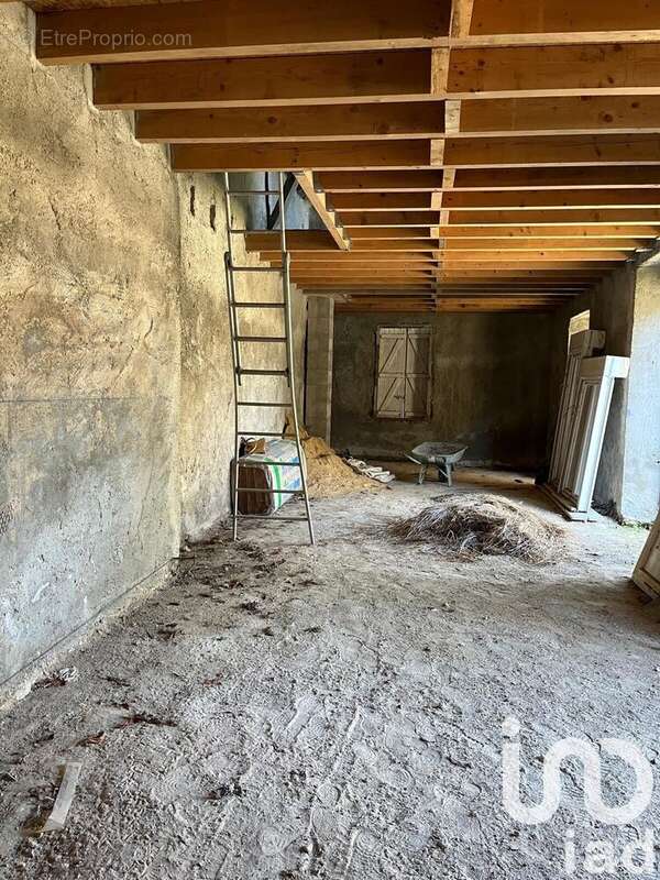 Photo 2 - Maison à LE LUDE