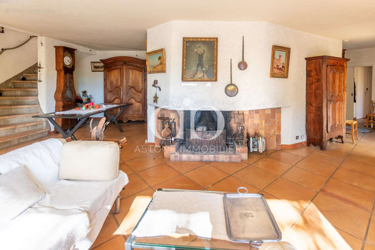 Maison à SANARY-SUR-MER