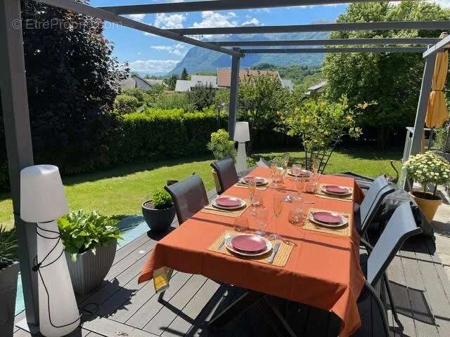 Maison à GILLY-SUR-ISERE