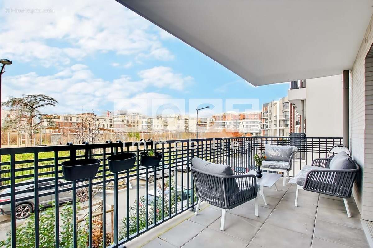 Appartement à BOIS-COLOMBES