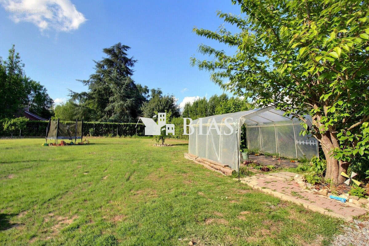 Maison à BERTHOUVILLE