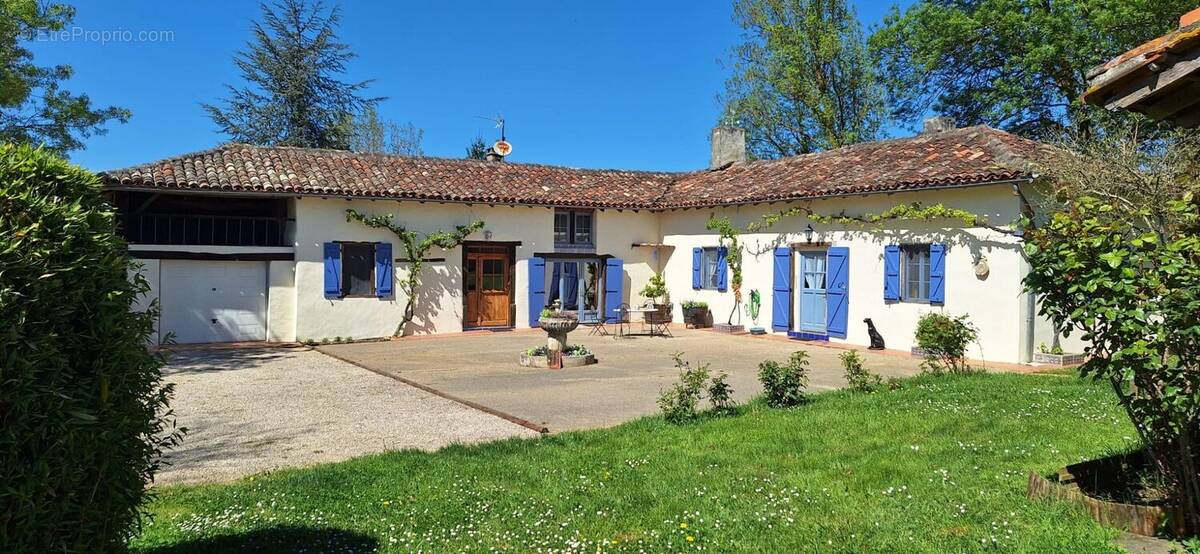 Maison principale - Maison à SIMORRE