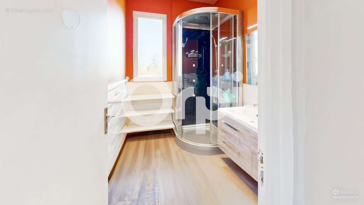 Maison  8 pièce(s) - photo 16