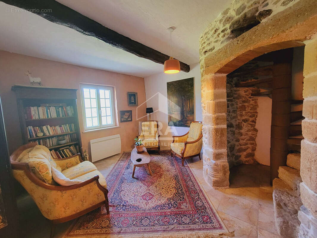 Maison à CLERMONT-SUR-LAUQUET