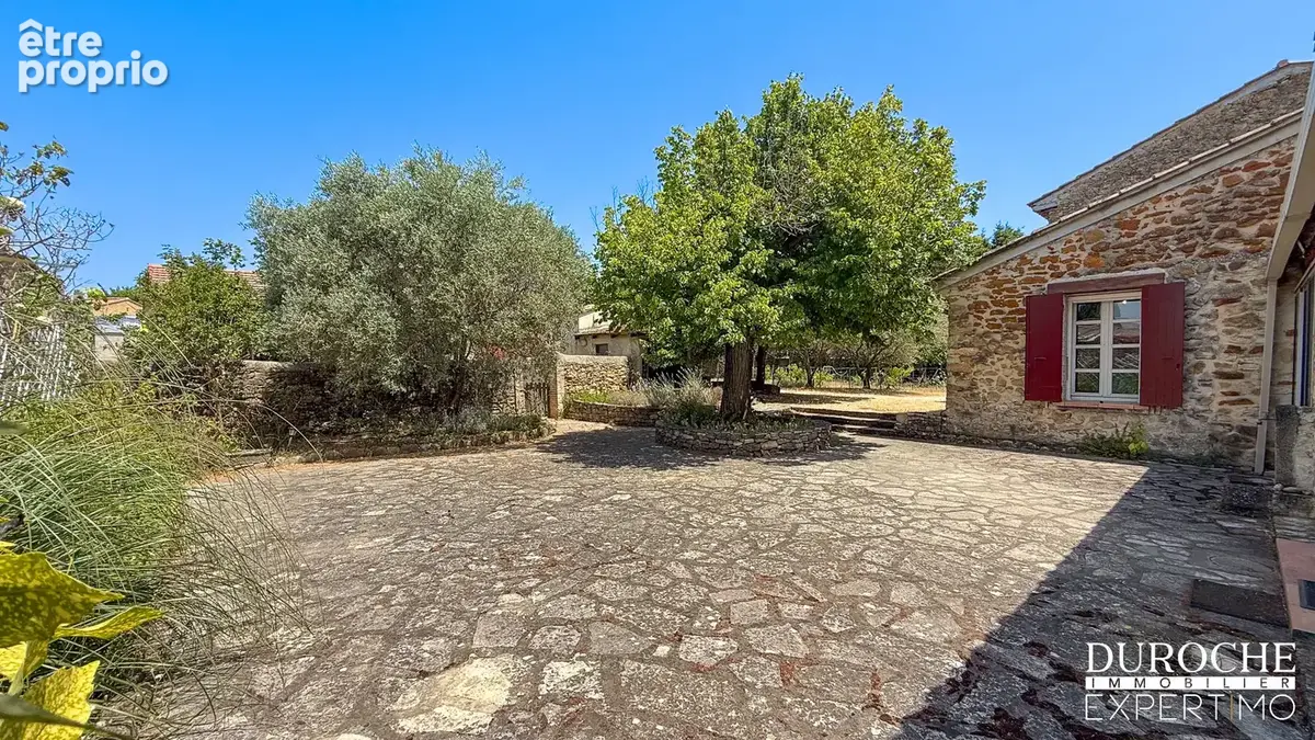 Maison de caractère avec jardin et dépendance — Piolenc (200 m2 + potentiel) - photo 5
