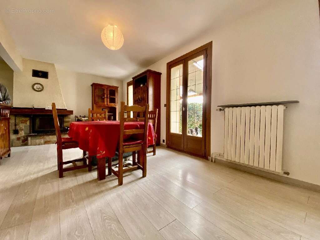 Maison à MITRY-MORY