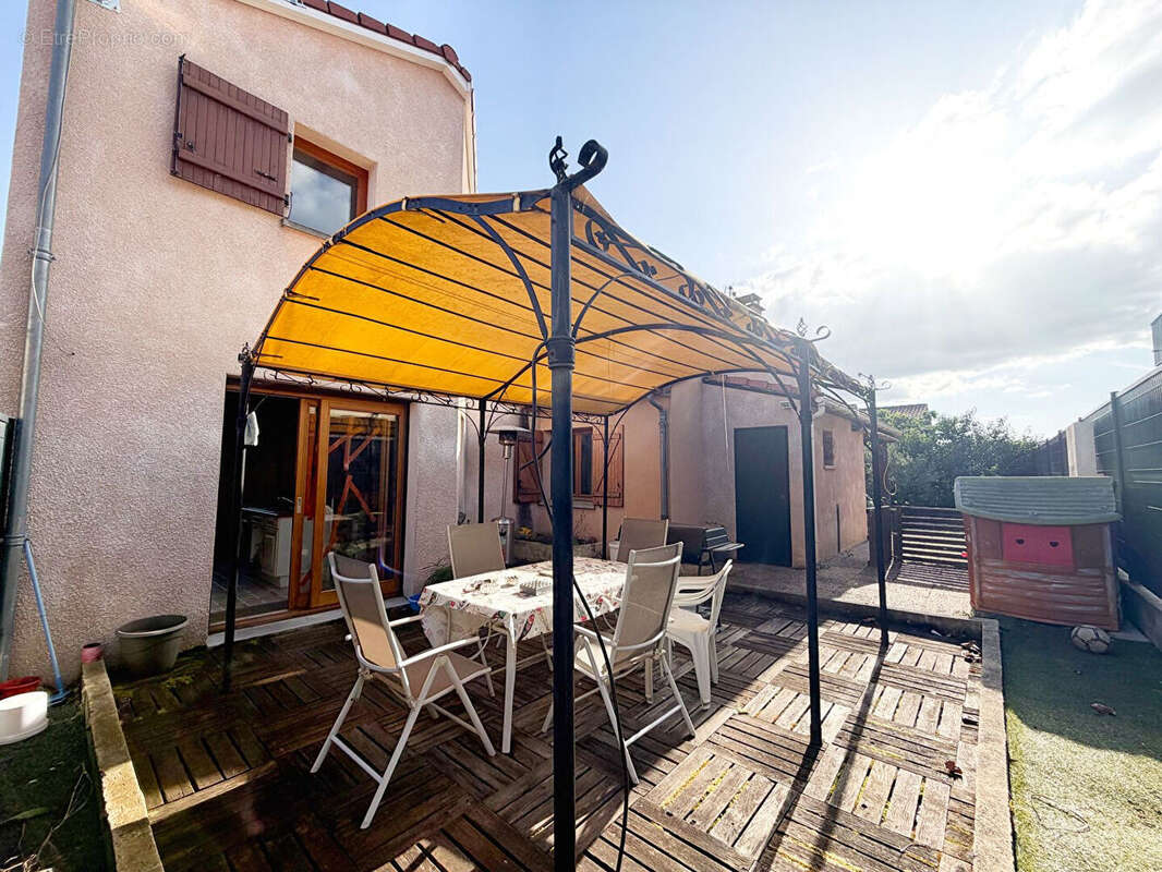 Maison à GERZAT