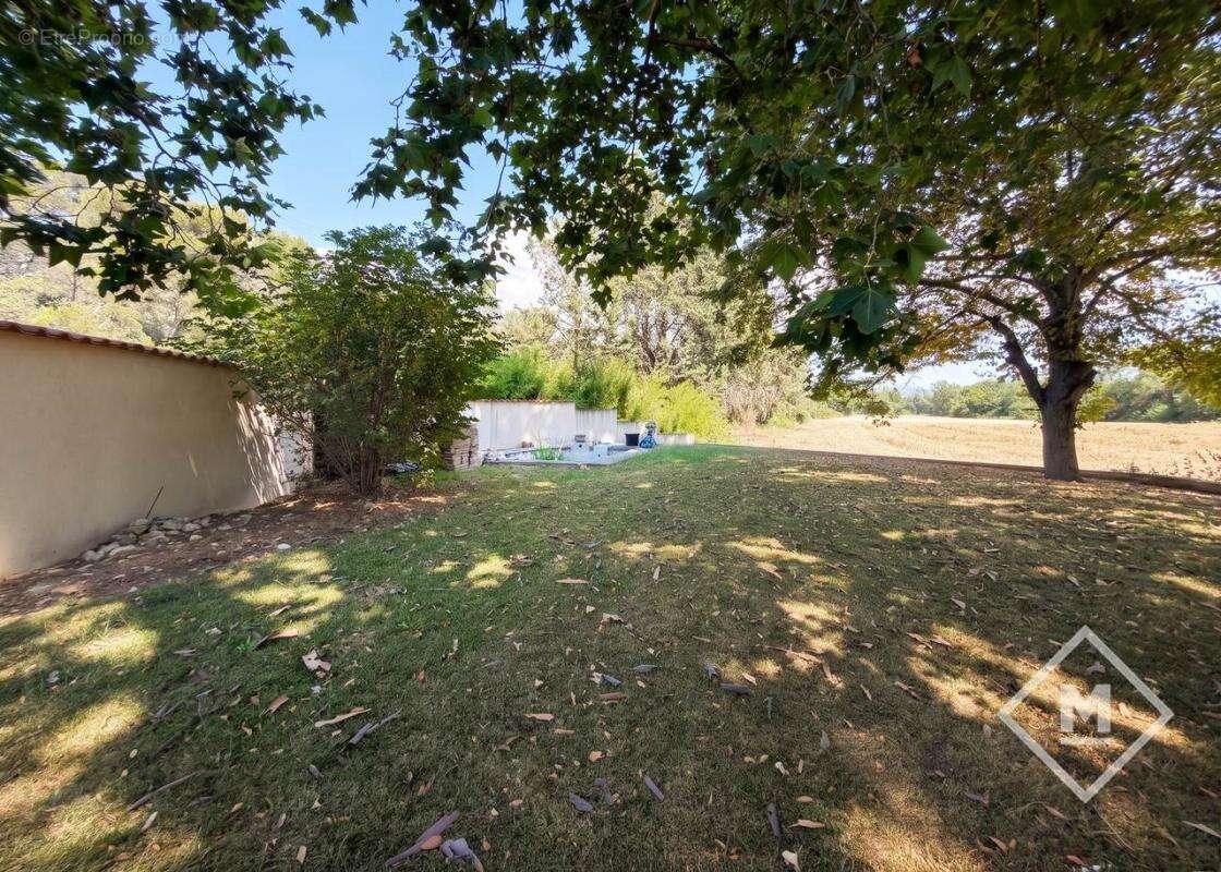Ancien corps de ferme du XVIIᵉ siècle – 256 m² sur 5 000 m² de parc arboré - photo 14