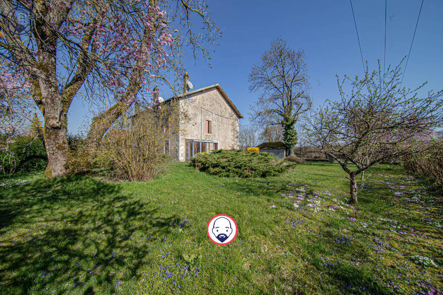 Appartement à VAUCOULEURS