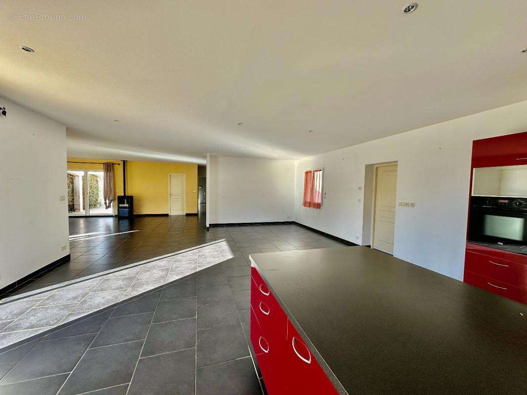 Maison à SAINT-CERE