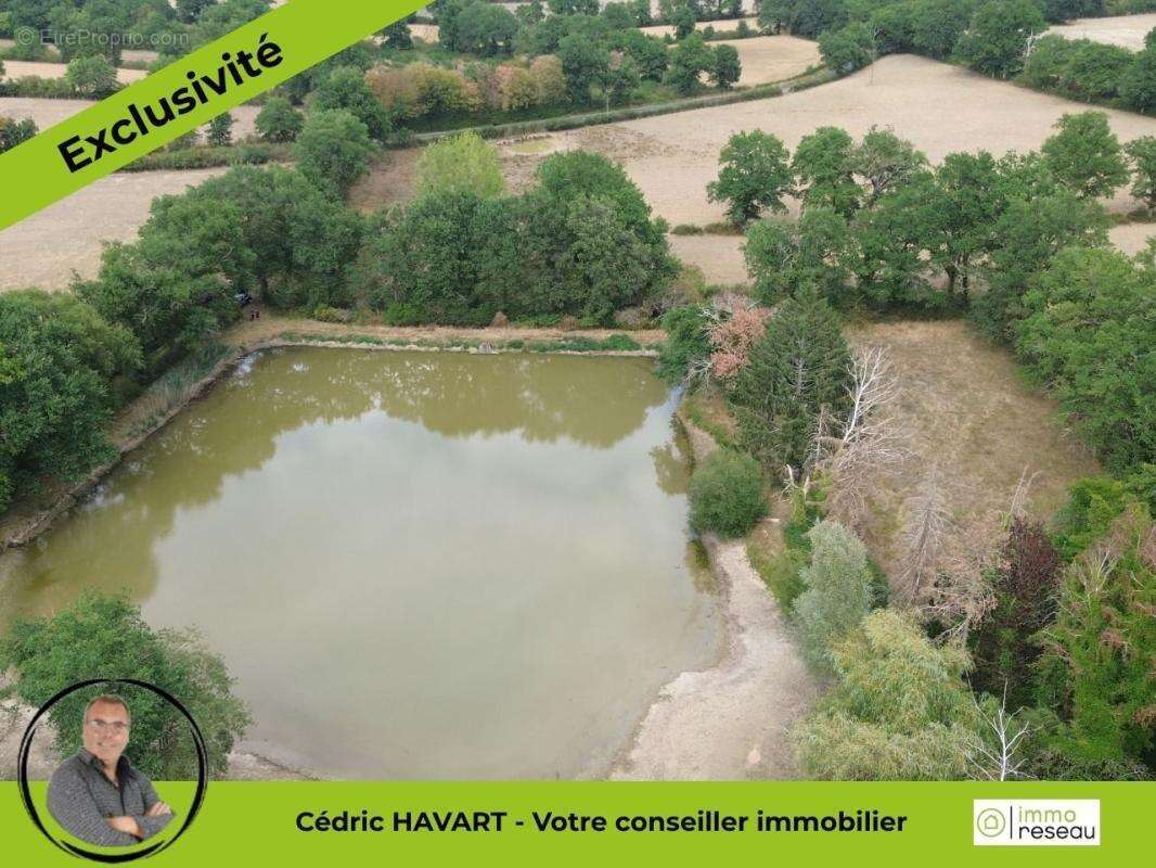 Terrain 13607 m² à Lignac  - photo 4