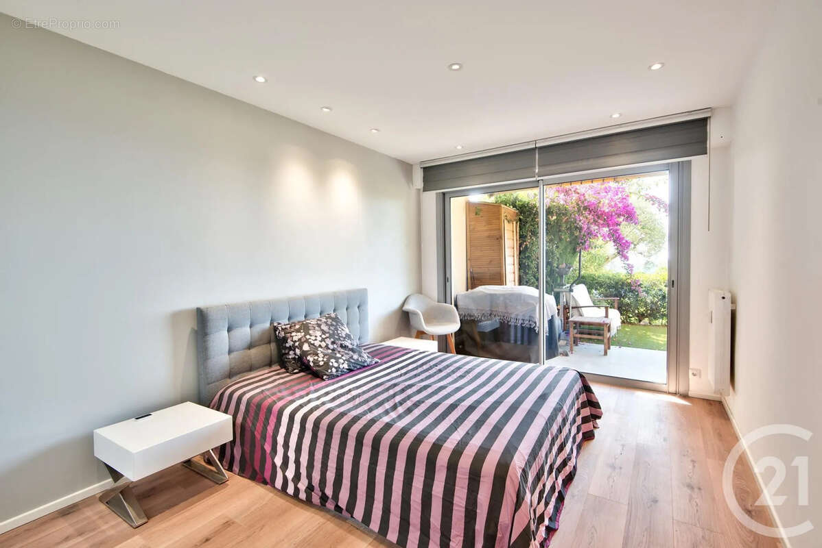 Appartement à VILLEFRANCHE-SUR-MER