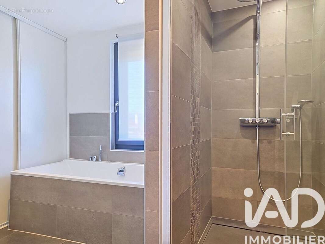 Maison 80 m² à Vers  - photo 8