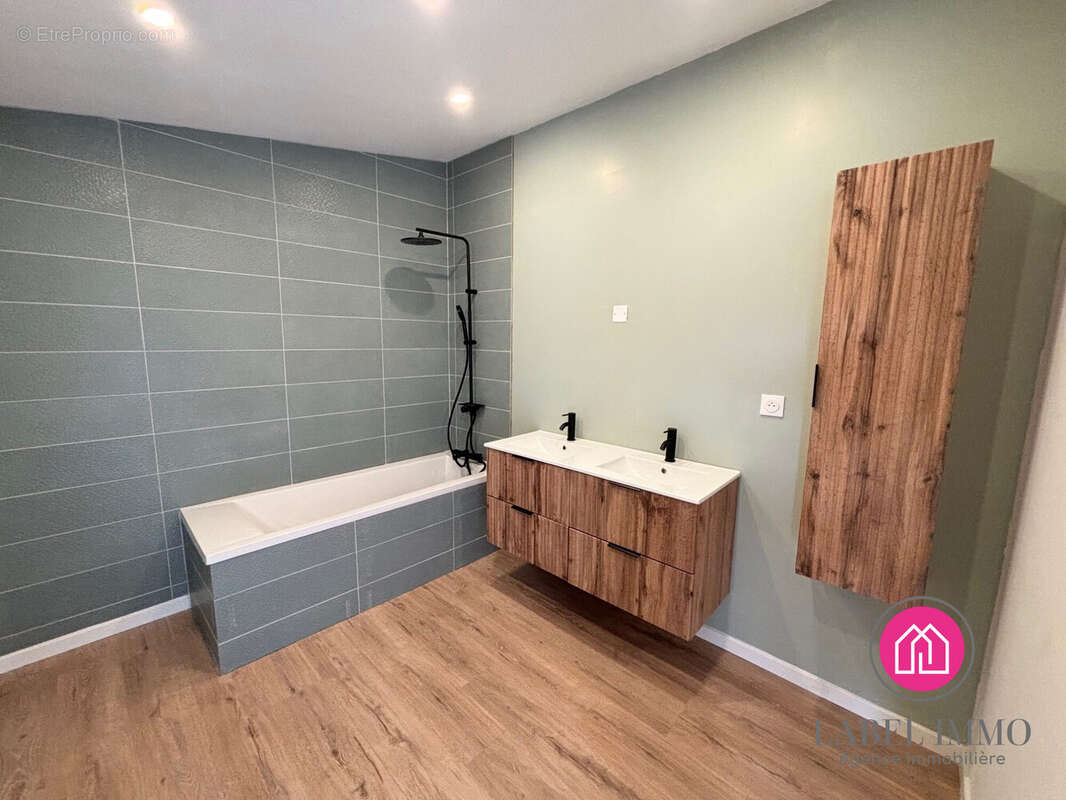 Maison à TRITH-SAINT-LEGER