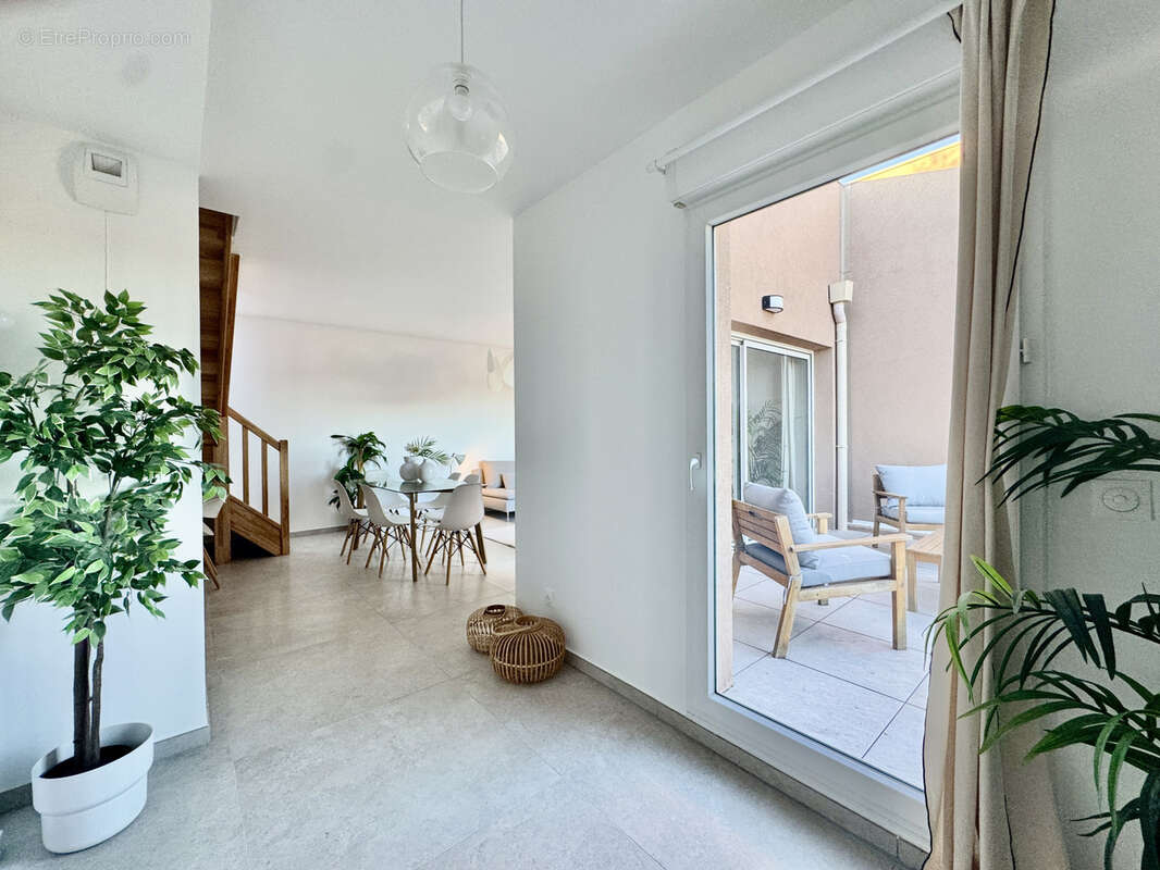 Appartement à FREJUS