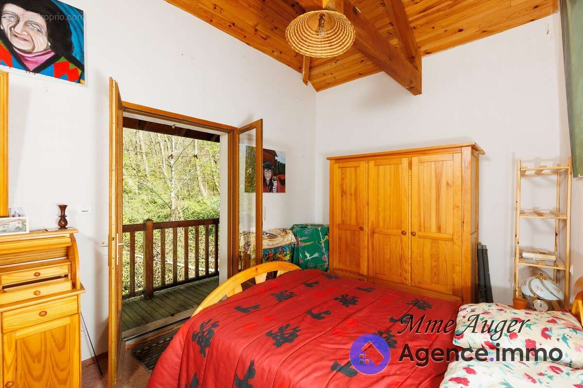 CHBRE ETAGE  - Maison à HABAS