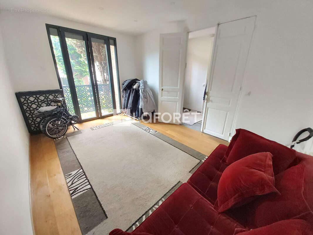 Appartement à LE RAINCY