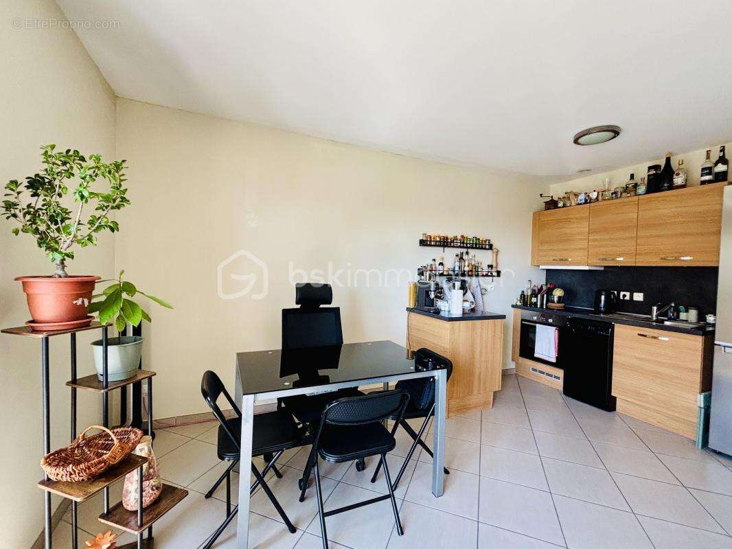 Appartement à GROISY