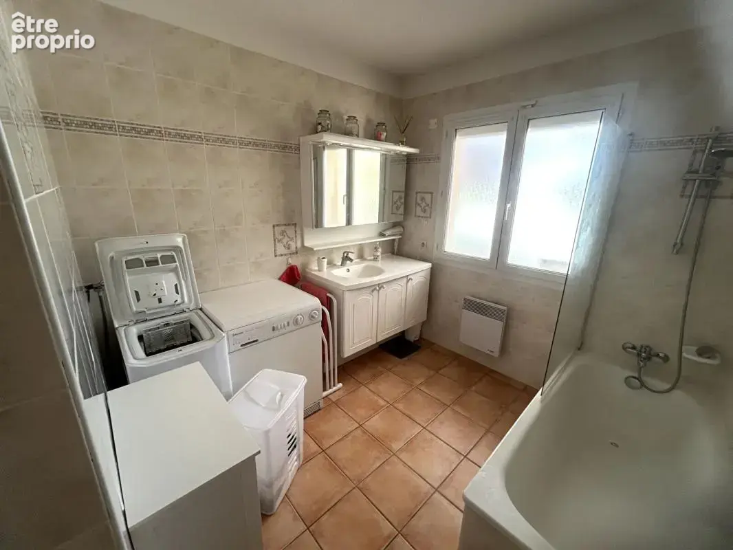Maison familiale 165 m2 sur parc arboré de 1 005 m2 avec piscine - photo 10