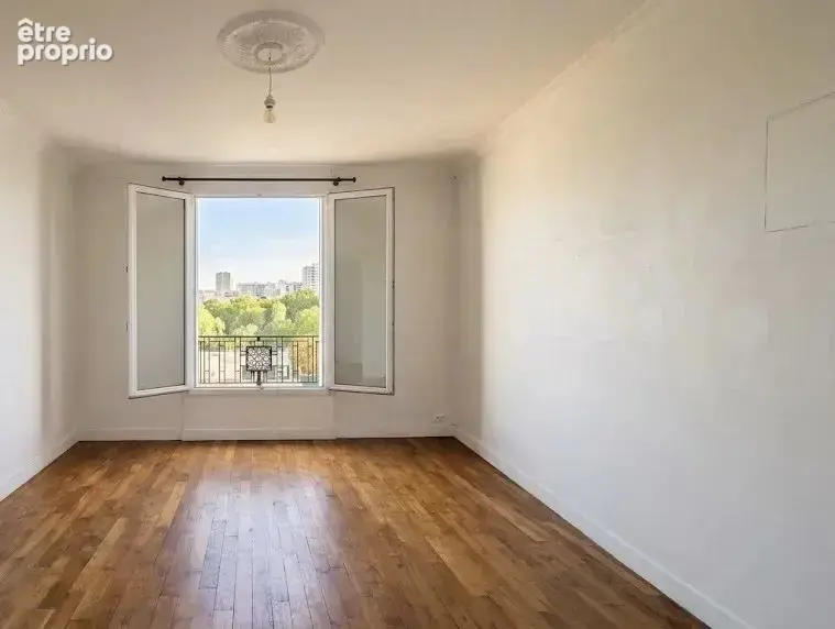 Levallois-perret – dernier étage lumineux avec vue dégagée - photo 4