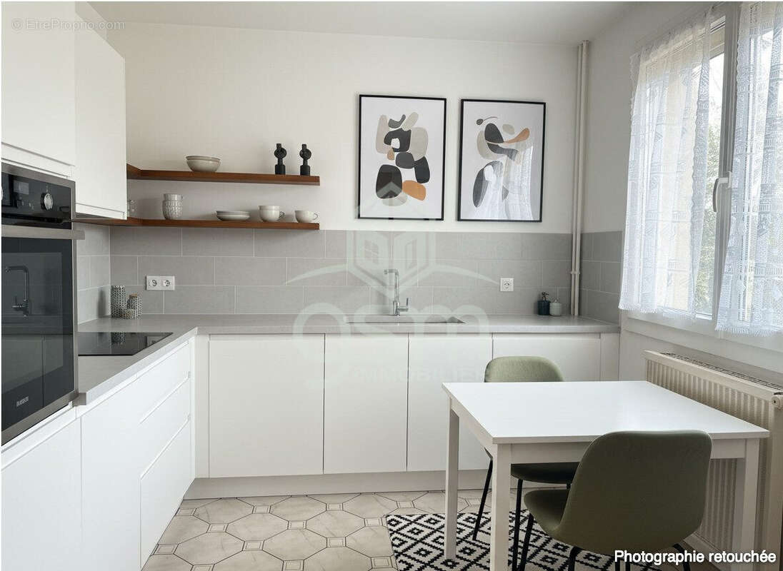 Maison 94 m² à Montbazon  - photo 3