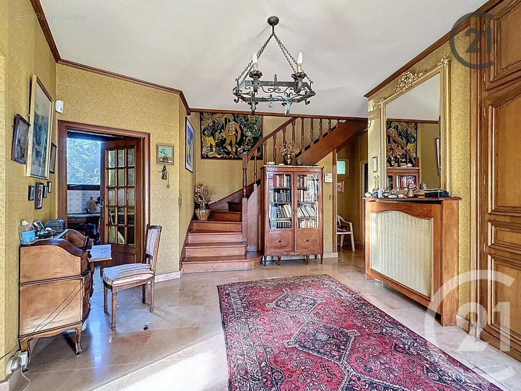 Maison à SAINT-ANDRE-LES-VERGERS