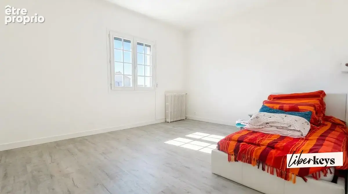 Maison familiale 223 m² avec jardin, terrasses, dépendance et garage – Villemomble - photo 9