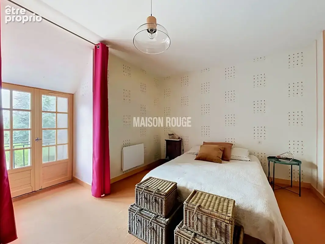 MONT-DOL - Maison de caractère avec dépendances et bâtiments professionnels dans un cadre verdoyant - photo 13