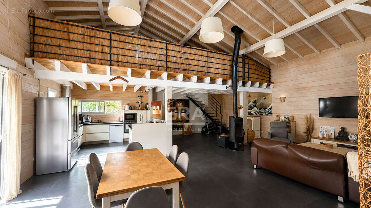 Centre de Gujan-Mestras - Maison ossature bois de 183 m² - photo 2