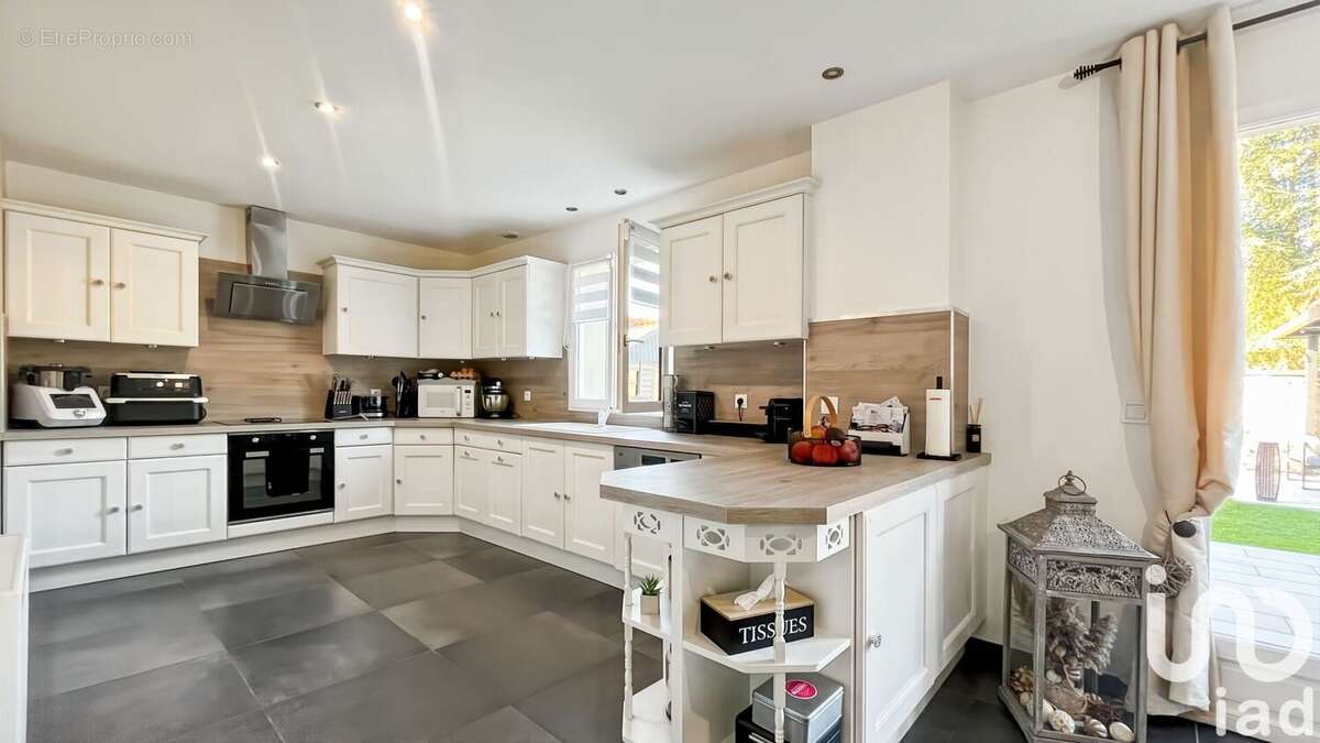 Photo 8 - Maison à VILLECRESNES